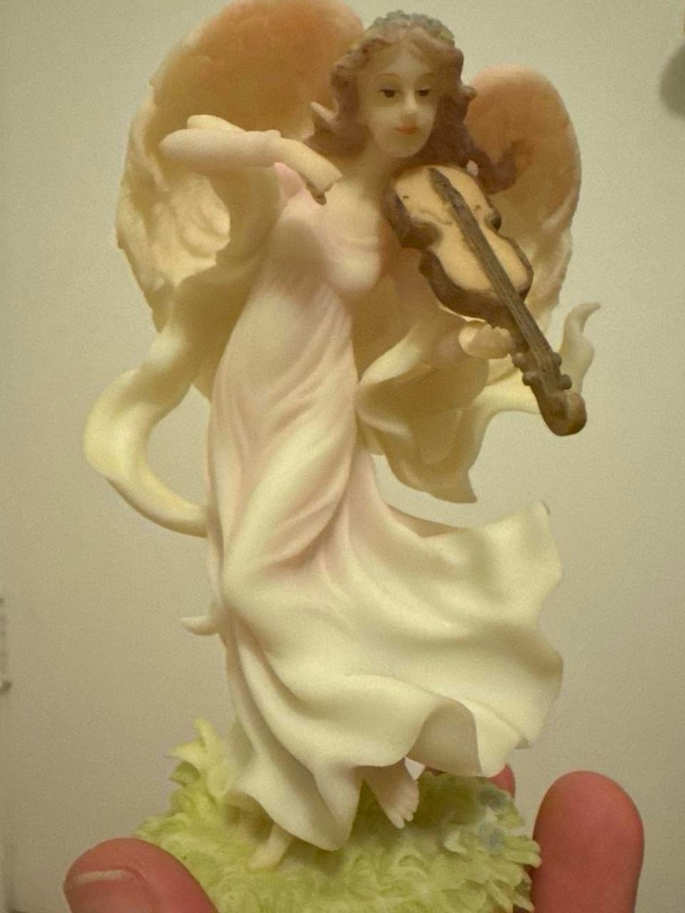 Seraphim Classics Alexis “Angel with Viola” #80279